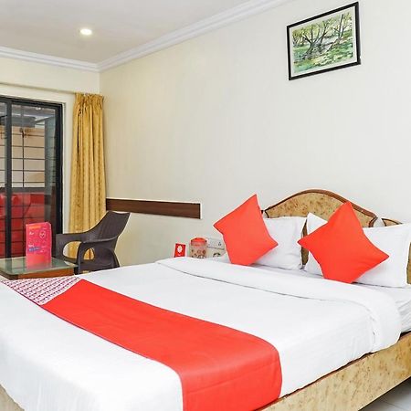 Hotel Rajdeep Пуна Экстерьер фото