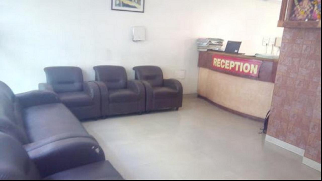 Hotel Rajdeep Пуна Экстерьер фото
