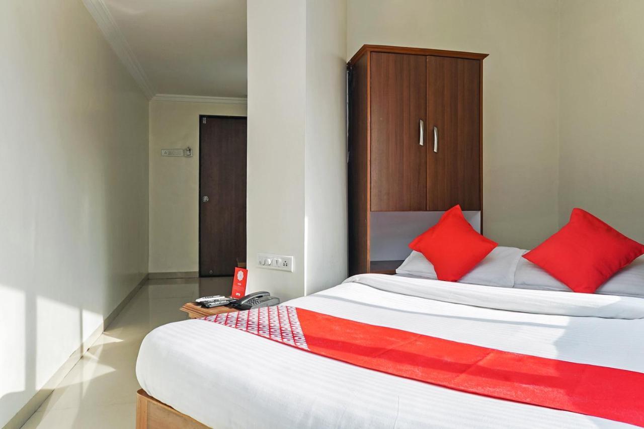 Hotel Rajdeep Пуна Экстерьер фото